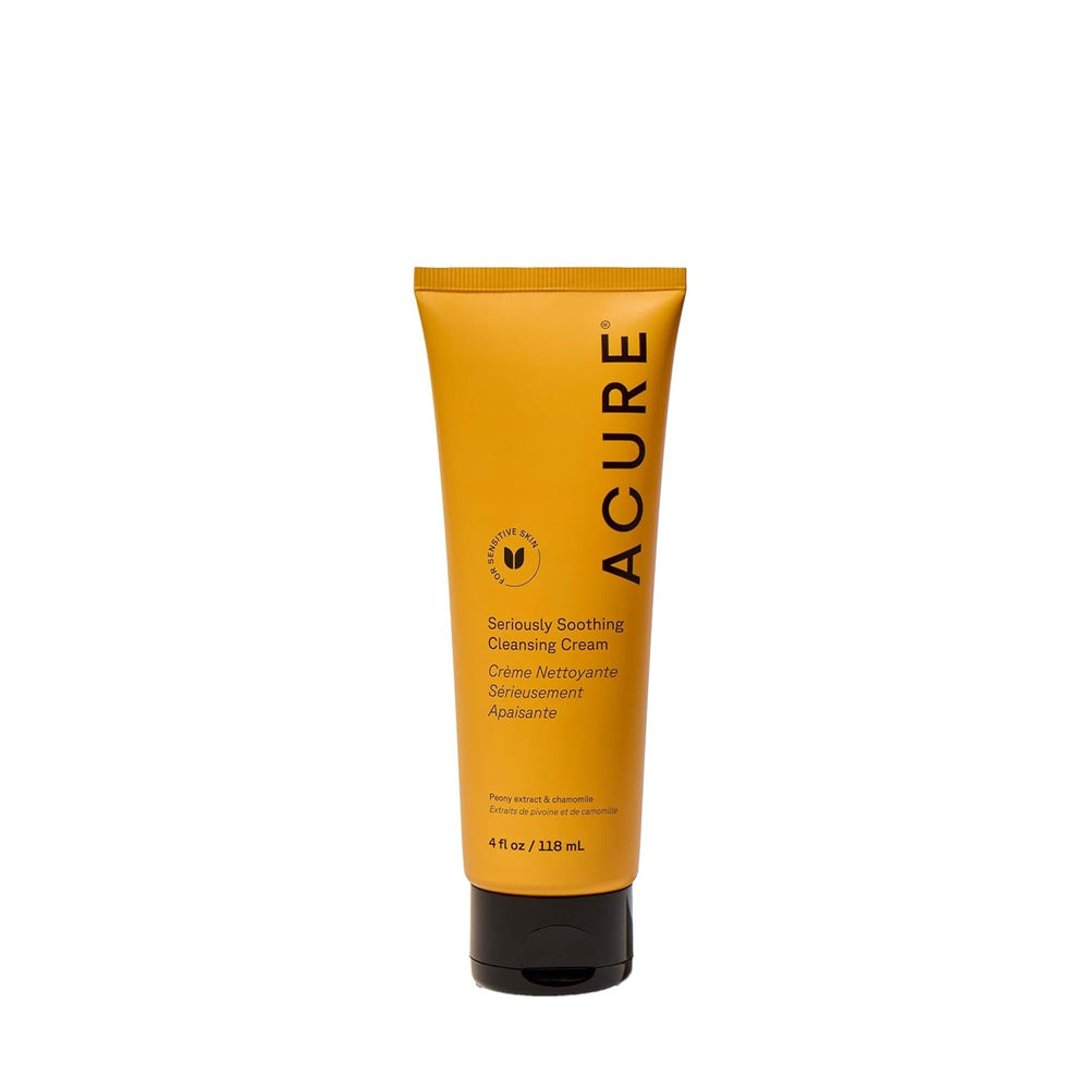 Acure Seriously Soothing limpiador facial cremoso limpia suavemente y deja la piel calmada.