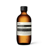 Aesop B & Tea Toner: bote elegante para refinar poros y equilibrar la piel.