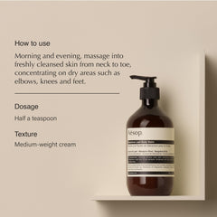 Bálsamo corporal Aesop con ralladura de mandarina para aroma cítrico y piel suave.