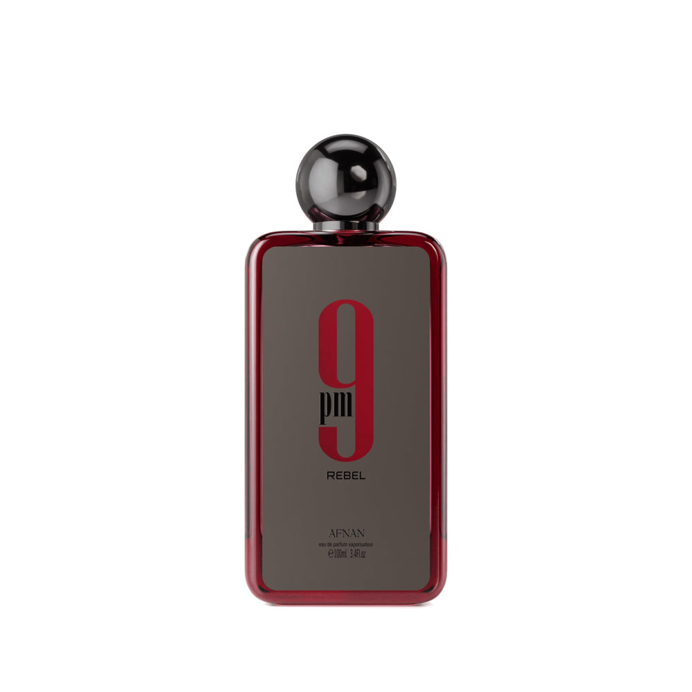Afnan 9 PM Rebel: botella elegante para uso diario y ocasiones especiales.