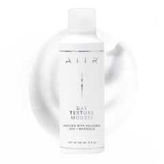 AIIR Mousse Texture Séchée offre un volume durable dès l’application.