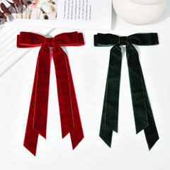 Lazo velvet Aileam color verde para combinaciones elegantes