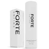 Acondicionador hidratante Alex Costa para hombre: bote visible y cabello suave