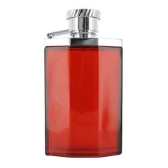 Alfred Dunhill Desire Red, tapón brillante que aporta acabado premium.