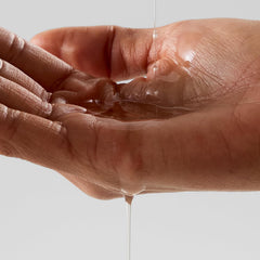 Fragancia cítrica suave de Alo para realzar la experiencia diaria.