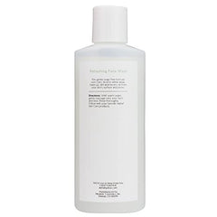 Alpha Skin Care textura gel fresca para uso diario y limpieza suave.