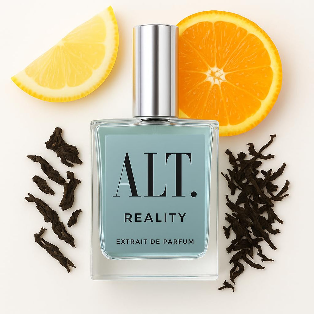 ALT. FRAGRANCES Reality: botella en primer plano para una presencia duradera y elegante.
