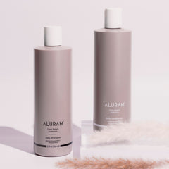ALURAM Coconut Water Daily Shampoo lather showing cleansing action
