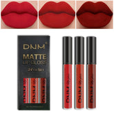 AMY'S DIARY trío de labial líquido mate rojo para color duradero.
