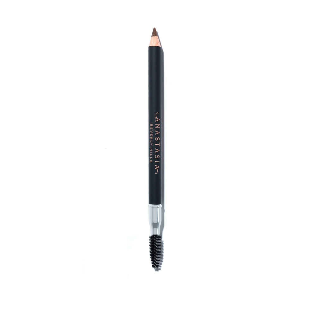 Anastasia Beverly Hills Perfect Brow Pencil en empaque elegante para cejas definidas.