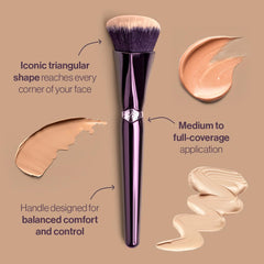 ANISA BEAUTY Pinnacle – application crème pour un rendu lisse.