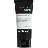 Anthony After Shave Balm aplicado en la cara para hidratar y refrescar la piel