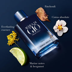 Armani Beauty Acqua di Giò Profondo, acabado lacado azul que evoca profundidad marina.