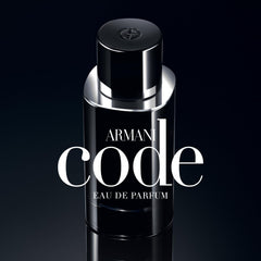 Armani Code Eau de Parfum: notas verdes de mandarina aportan frescura cotidiana.