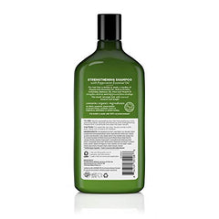 Detalle de la esencia de menta en el champú Avalon Organics para aroma revitalizante
