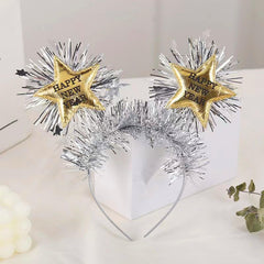 Diadema AVMBC dorada, perfecto para lucir en fiestas y eventos.