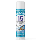 Badger balsamo labial SPF15 en tubo, proteccion suave para labios al sol.