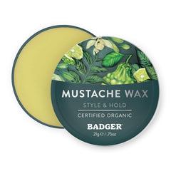 Cera Badger para bigote en lata ofrece sujeción media para bigote y barba.