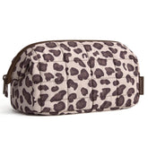BAGSMART bolsa maquillaje apertura amplia para acceso rápido.