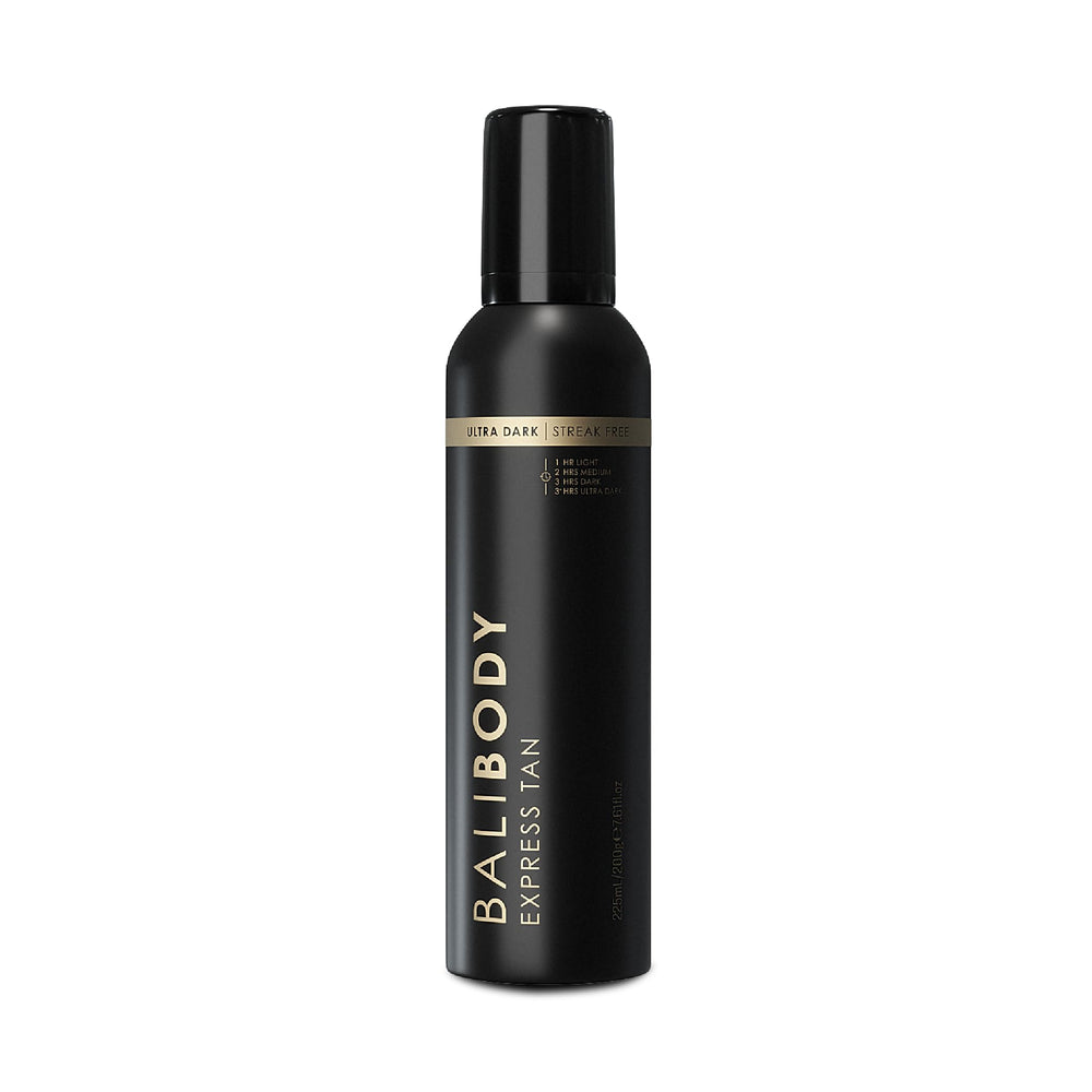 Bali Body - mousse auto-bronzante express, teinte profonde et application rapide.