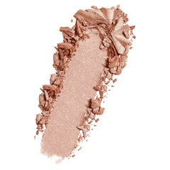 bareminerals muestra textura de polvo suave para un rosado suave y natural