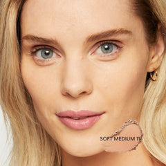 BareMinerals Original Loose Powder SPF15 cobertura todo el día con brillo natural.