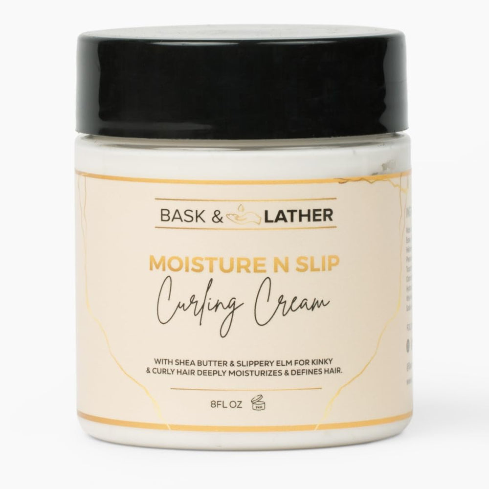 BASK & LATHER Moisture n Slip crema-curly-definicion ofrece definición e hidratación.