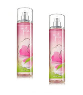 Bath & Body Works Signature Sweet Pea, botella de 8 onzas, aroma ligero para uso diario.