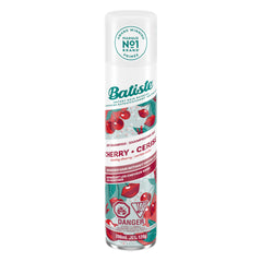 Botella de Batiste con fragancia cereza para refrescar el cabello entre lavados.