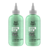 Sérum Bed Head Control Freak en bouteille, maîtrise les frisottis et apporte de la douceur.