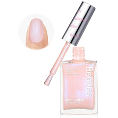 Beetles esmalte tono neutro con acabado brillante para uñas naturales.