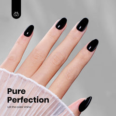 Beetles gel esmalte negro, presentación elegante con brillo duradero.