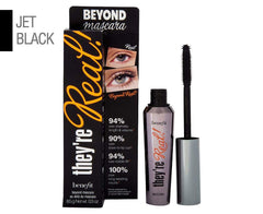 They're Real! Mascara, envase compacto ideal para retoques diarios.