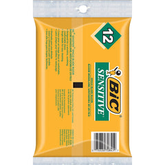 Afeitadora Bic con mango ligero para control cómodo durante el afeitado.