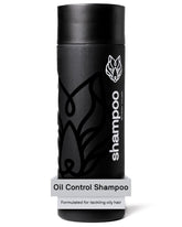 Black Wolf champú control grasa con carbón activado en botella para limpieza profunda.