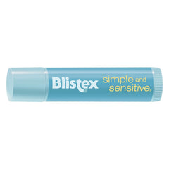 Blistex Simple & Sensitive aplicación en labios con el dedo
