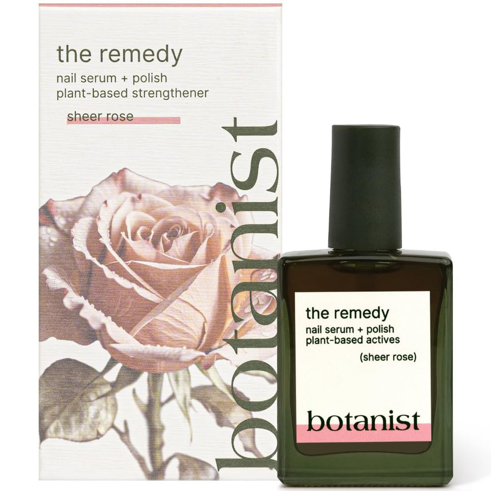 Botanist Nails El Remedio, botella rosada, fortalecimiento y reparación de uñas.