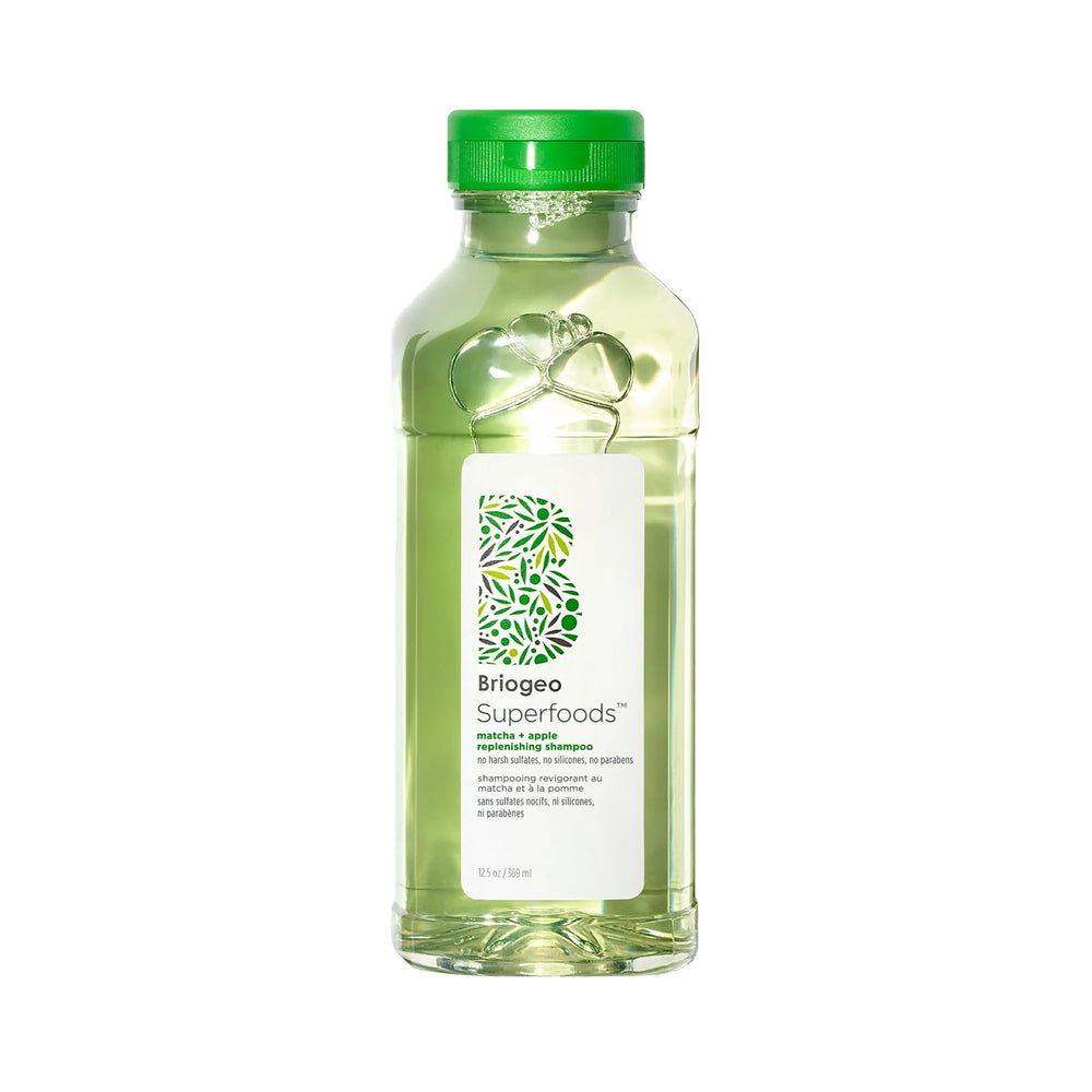 Briogeo Superfoods Matcha + Apple Champú botella visible, limpieza suave para cabello normal a seco