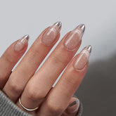 Uñas postizas BTArtbox Almond Medium con punta francesa metalizada y efecto cat eye para realzar estilo.