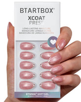 BTArtbox uñas postizas almendra con brillo dorado, curadas con luz para uso diario.