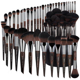 Conjunto de 38 brochas Bueart Design con estuche grande para organización y viaje.