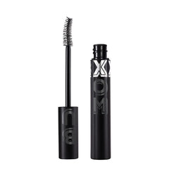Buxom Lash Xtension Lift, flacon, révélant l’unité du mascara et son effet durable