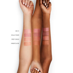 Buxom Power-Full Lip Balm Inner Glow textura satinada para un acabado suave