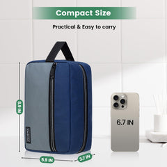 Diseño rectangular de Carbrea para mantener la bolsa de aseo de pie en la maleta.