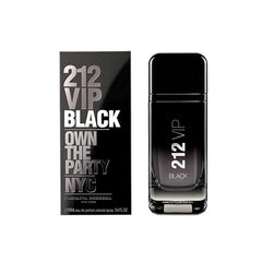 Detalle de etiqueta y cierre en 212 VIP Black para presencia premium.
