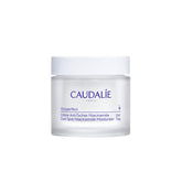 Caudalie Vinoperfect crema iluminadora, textura sedosa para piel radiante al aplicar