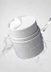 Celimax Doble Barrera textura del bálsamo, se transforma en aceite y leche para limpieza suave.