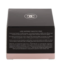 CHANEL Le Lift Crème Yeux, textura cremosa para uso diario alrededor de ojos