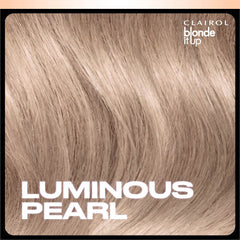 Clairol, acabado brillante, realza el rubio con brillo intenso.