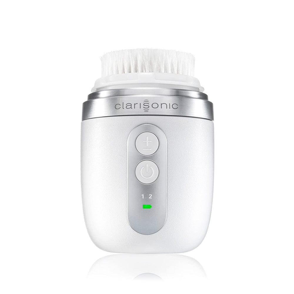 Clarisonic Mia Fit en uso diario para una limpieza suave y efectiva.